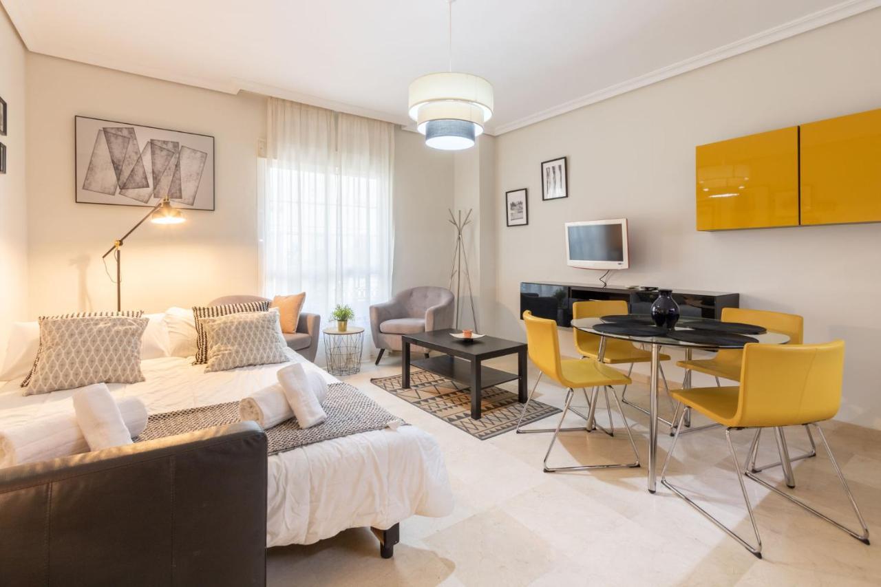 San Jacinto Triana Deluxe By Valcambre Apartamento *
