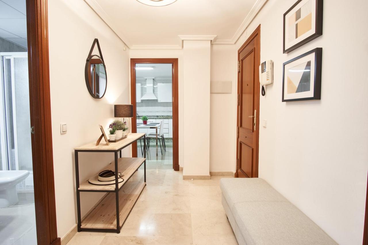Apartamento San Jacinto Triana Deluxe By Valcambre *