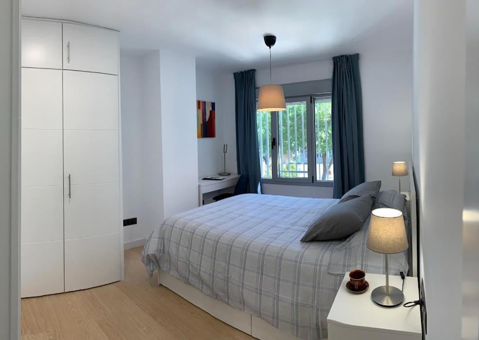 Apartamento Rentalsevilla Encantador Apartamento Junto A Gran Plaza *