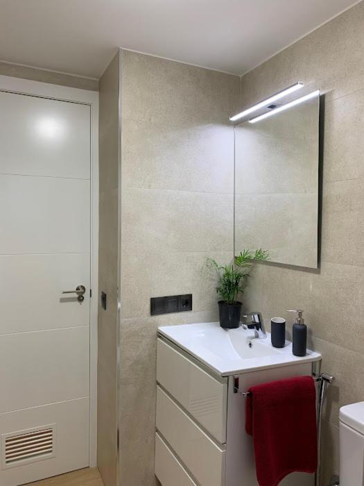 Apartamento Rentalsevilla Encantador Apartamento Junto A Gran Plaza