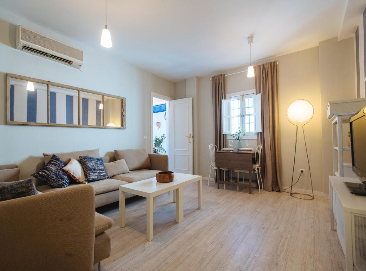 Latidos De I - Deluxe Con Piscina * Sevilla