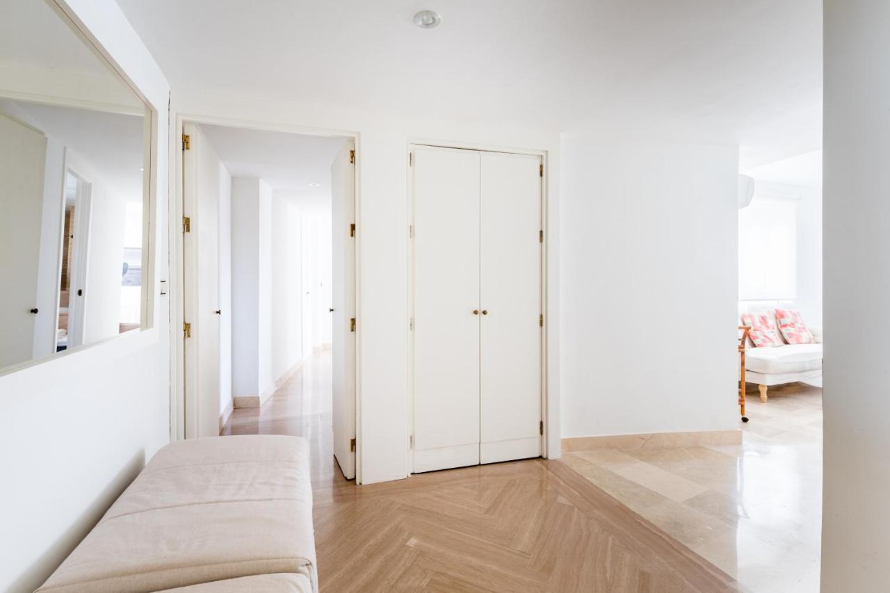 Historic Building Cathedral Apartment