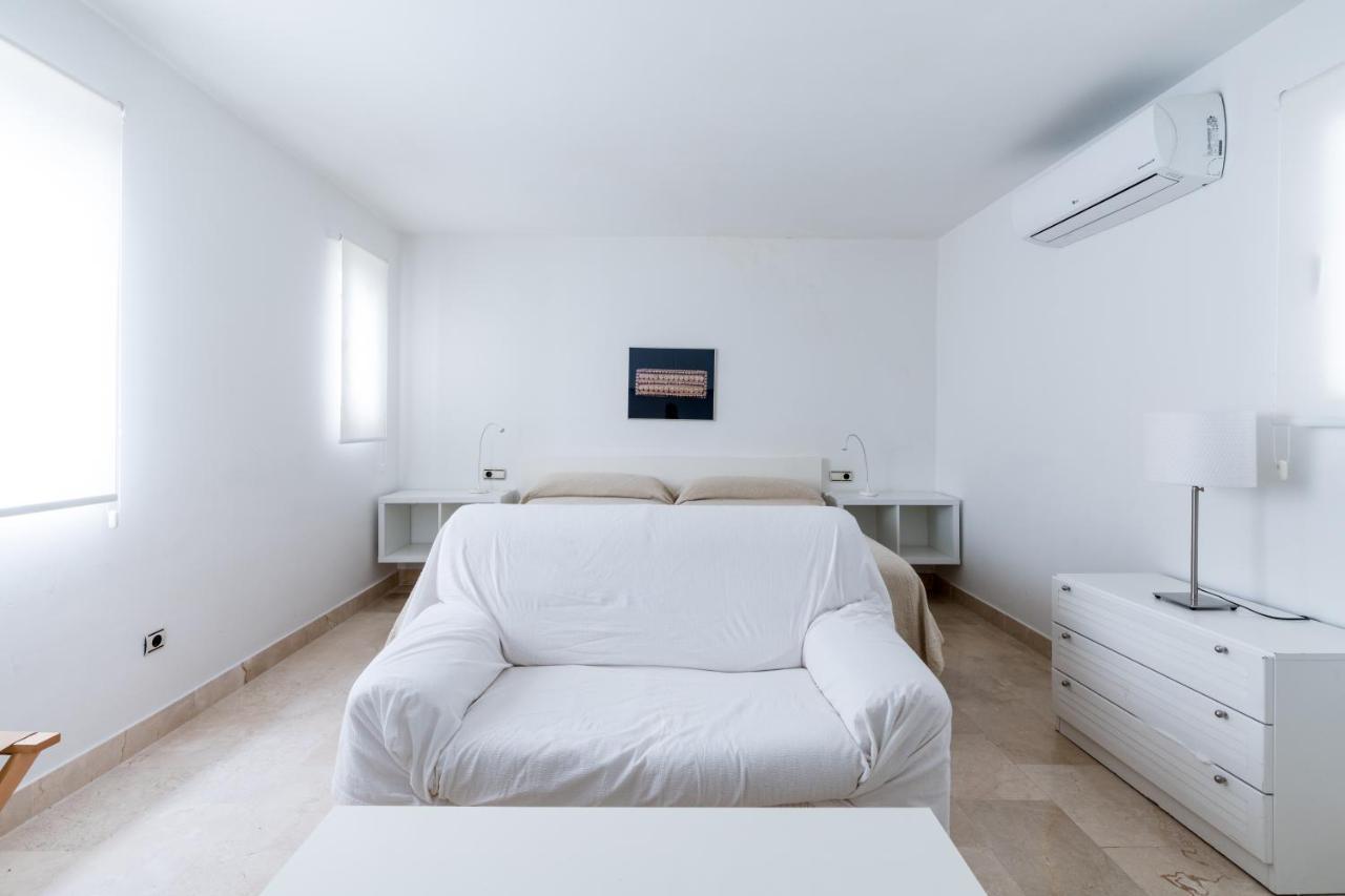 Historic Building Cathedral Apartment *