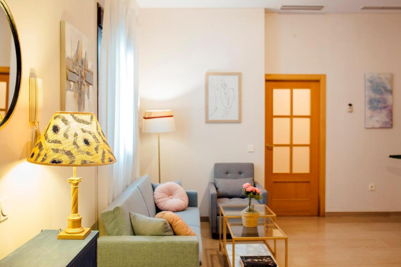 Apartamento MintyStay - Teodosio Sevilla