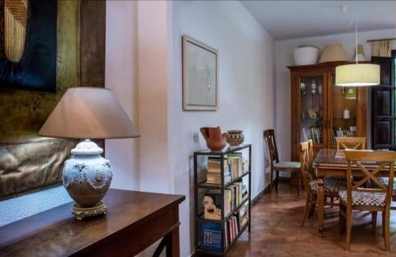 De Dos En Plaza Alfaro Apartamento Sevilla