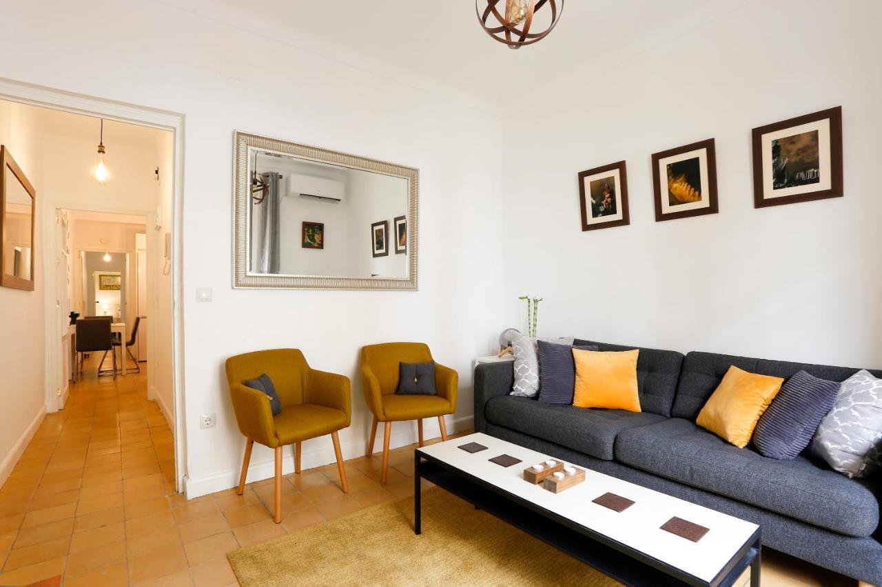 Bonito A Un Paso Del Centro. Apartamento