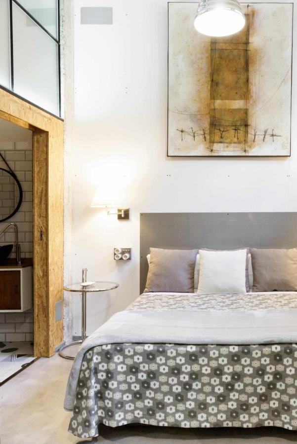 Monkeys Luxury Metaloft * Sevilla