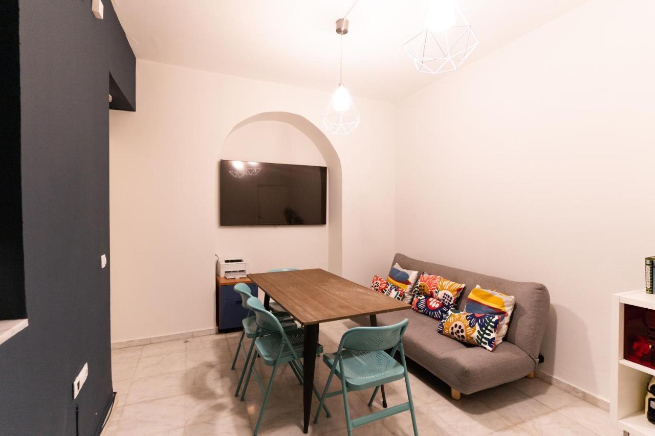 Joy Setas Coworking Hostal Sevilla