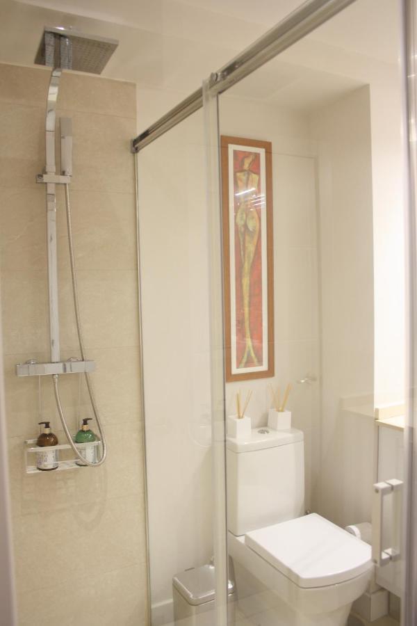 Elegancia By Sevillaluxurysuites *