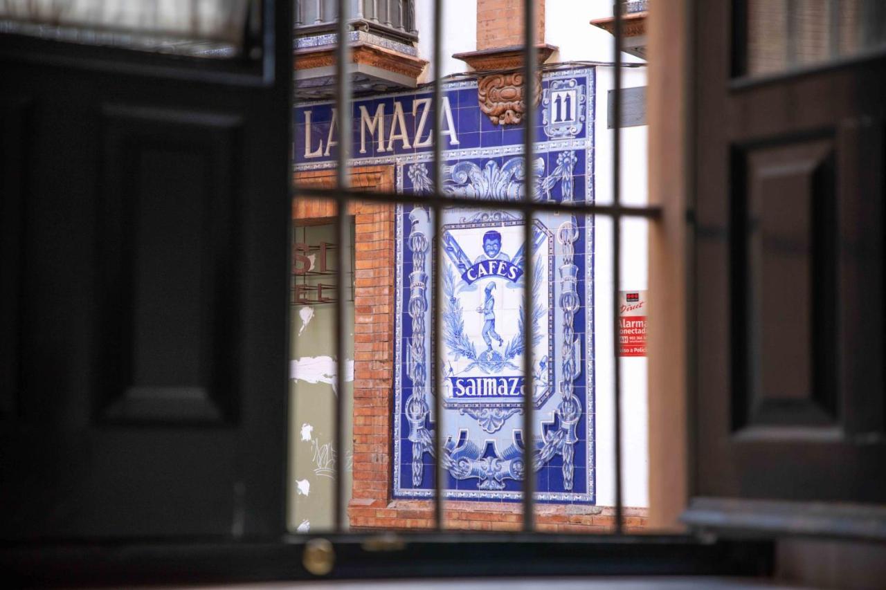 Gy En Casa Sevillana Junto A Setas Sevilla