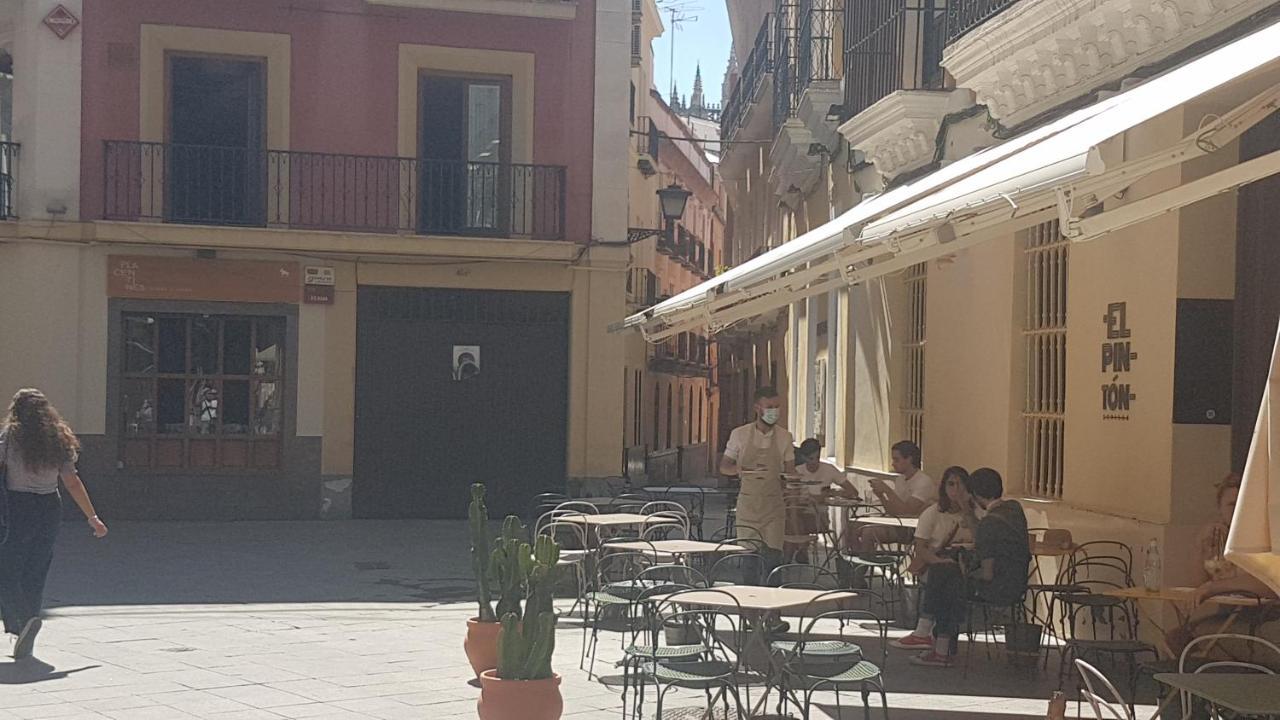 Ubicacion Junto Catedral A Acond Y Wifi Seville
