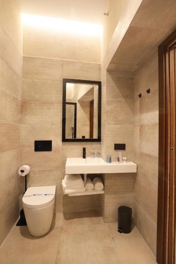 Casa Señorial Del Siglo Xviii Apartahotel Sevilla