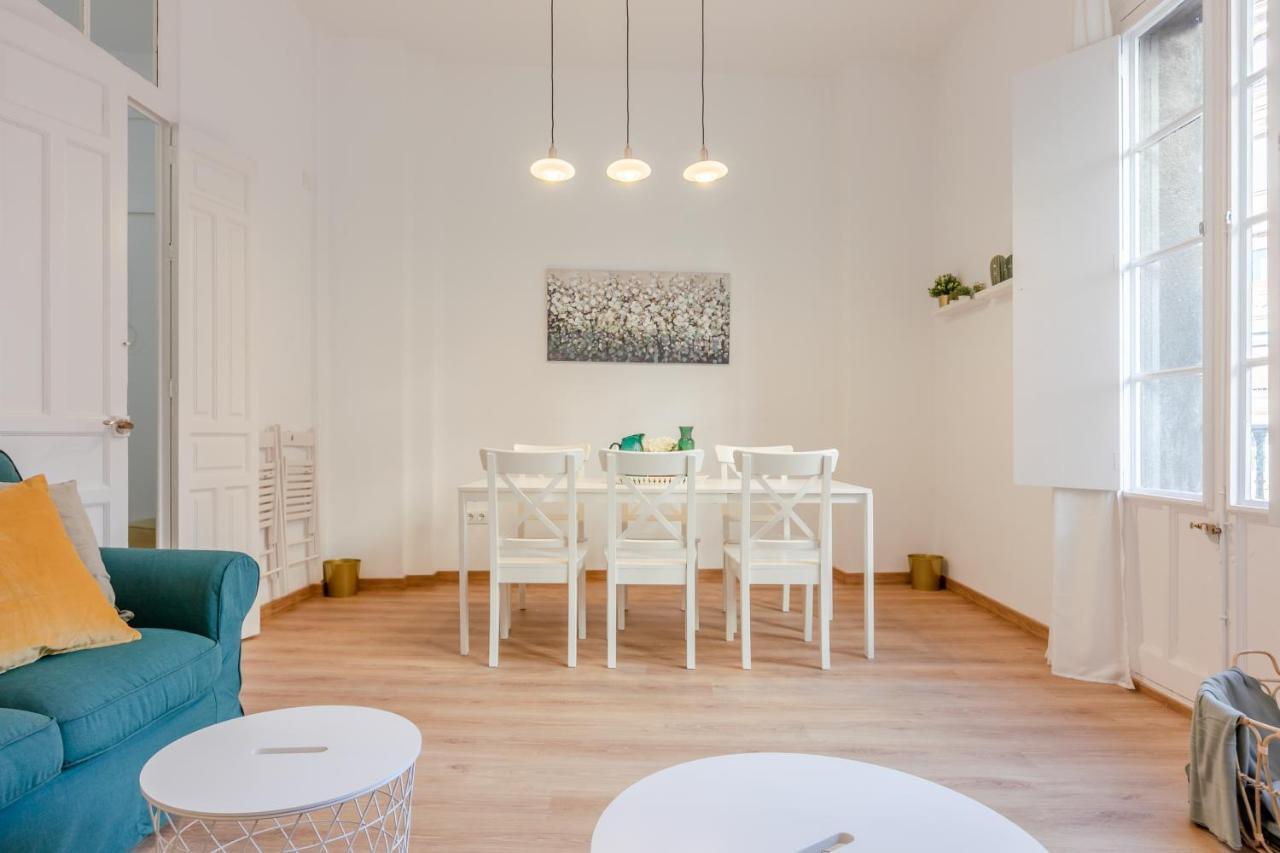 Apartment Avanti La Campana, Con Un Balcon Que Te Enamorara Del Ambiente De Seville