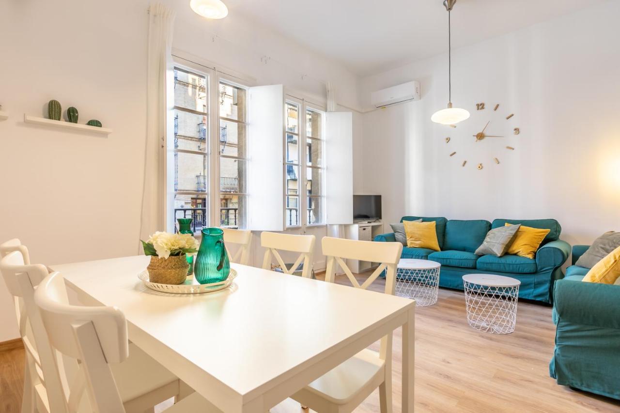 Apartment Avanti La Campana, Con Un Balcon Que Te Enamorara Del Ambiente De
