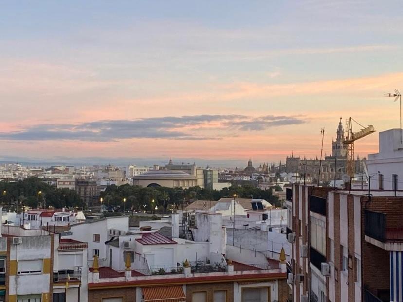 Lovely Triana Flat With Roof Terrace *
