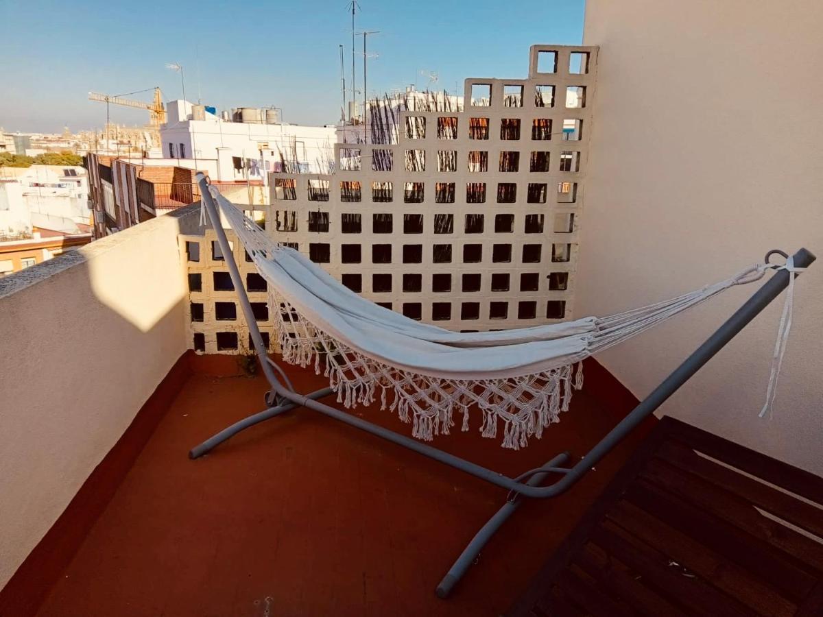 Lovely Triana Flat With Roof Terrace *