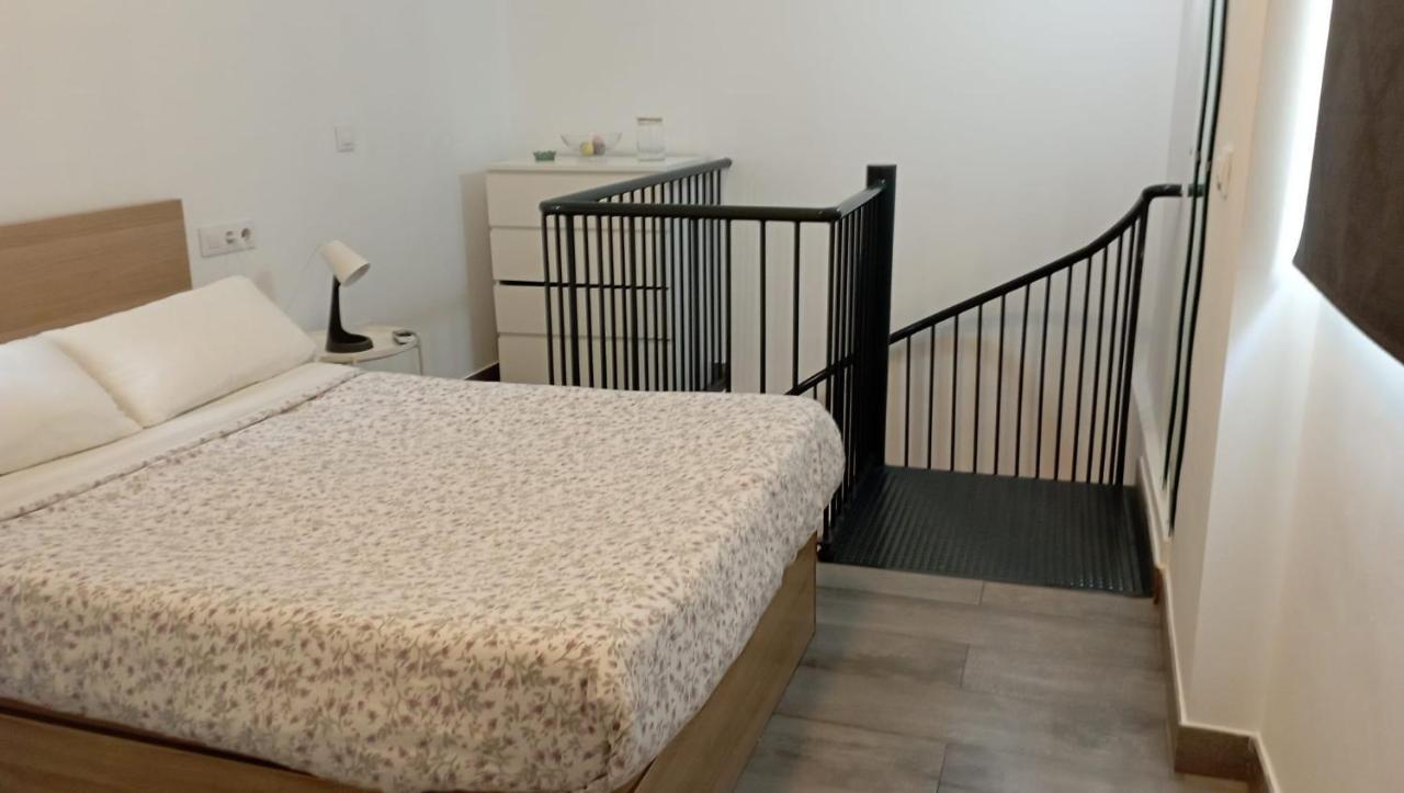 En El Casco Antiguo En Plena Alameda Apartamento Sevilla