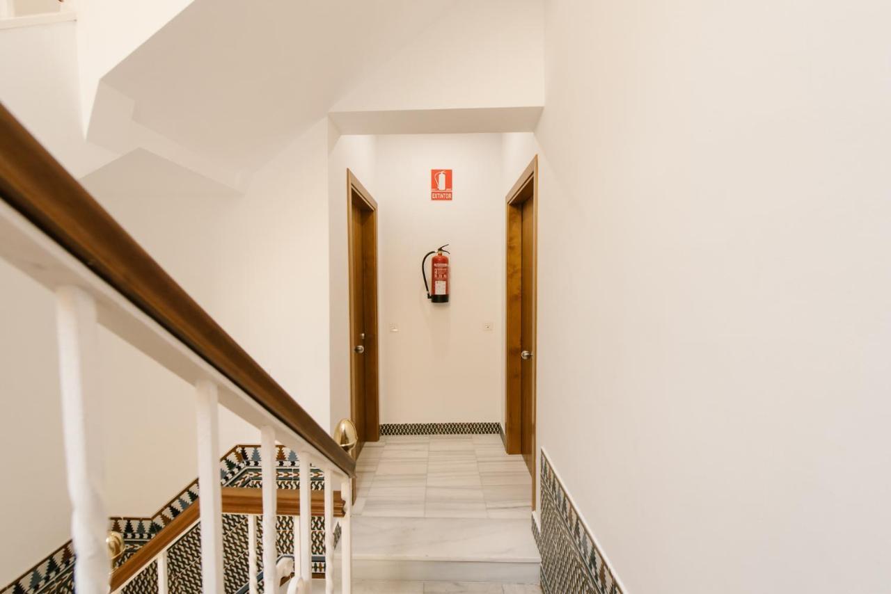 Apartamento T1, Tirso De Molina, Luminoso Y Tranquilo *
