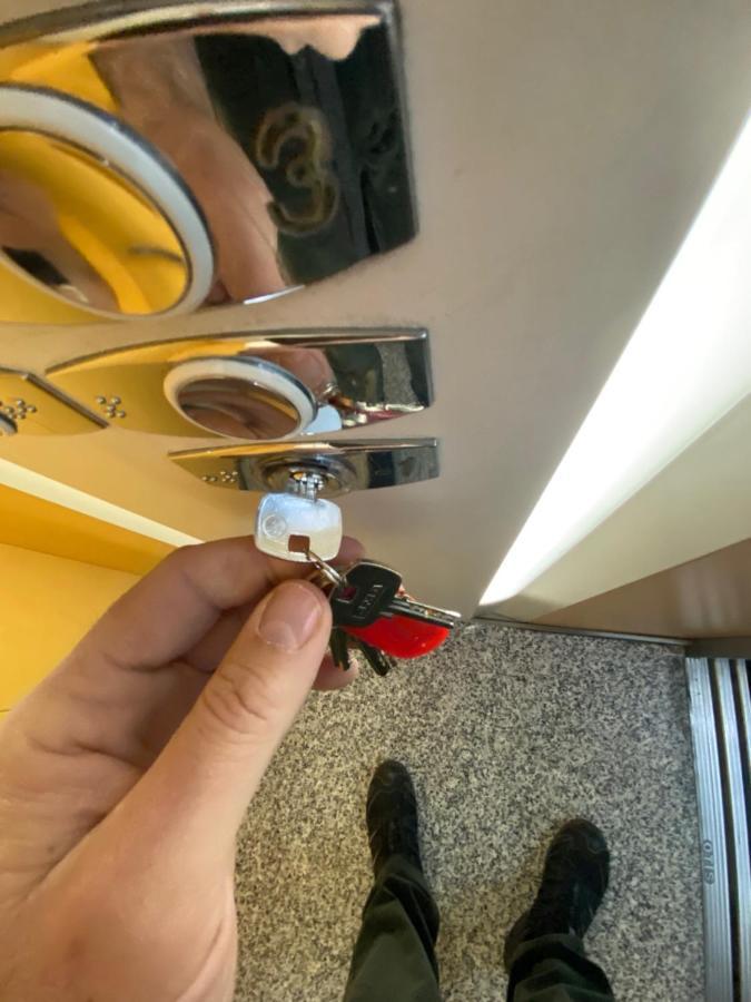 Apartamento Fantástico Con Parking Avenida De Cadiz Sevilla