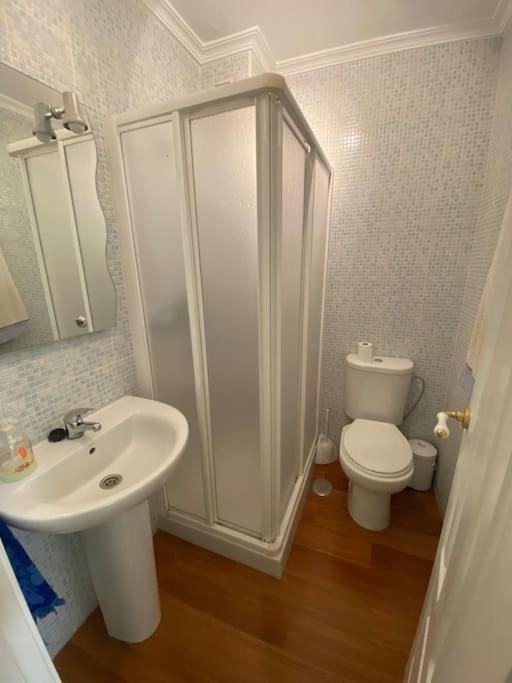 Apartamento En Luis Montoto, Nervión. Céntrico *