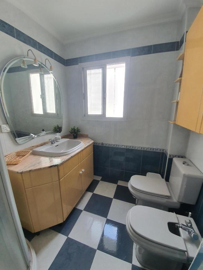 Amplio Apartamento En El Centro De Triana Apartamento *