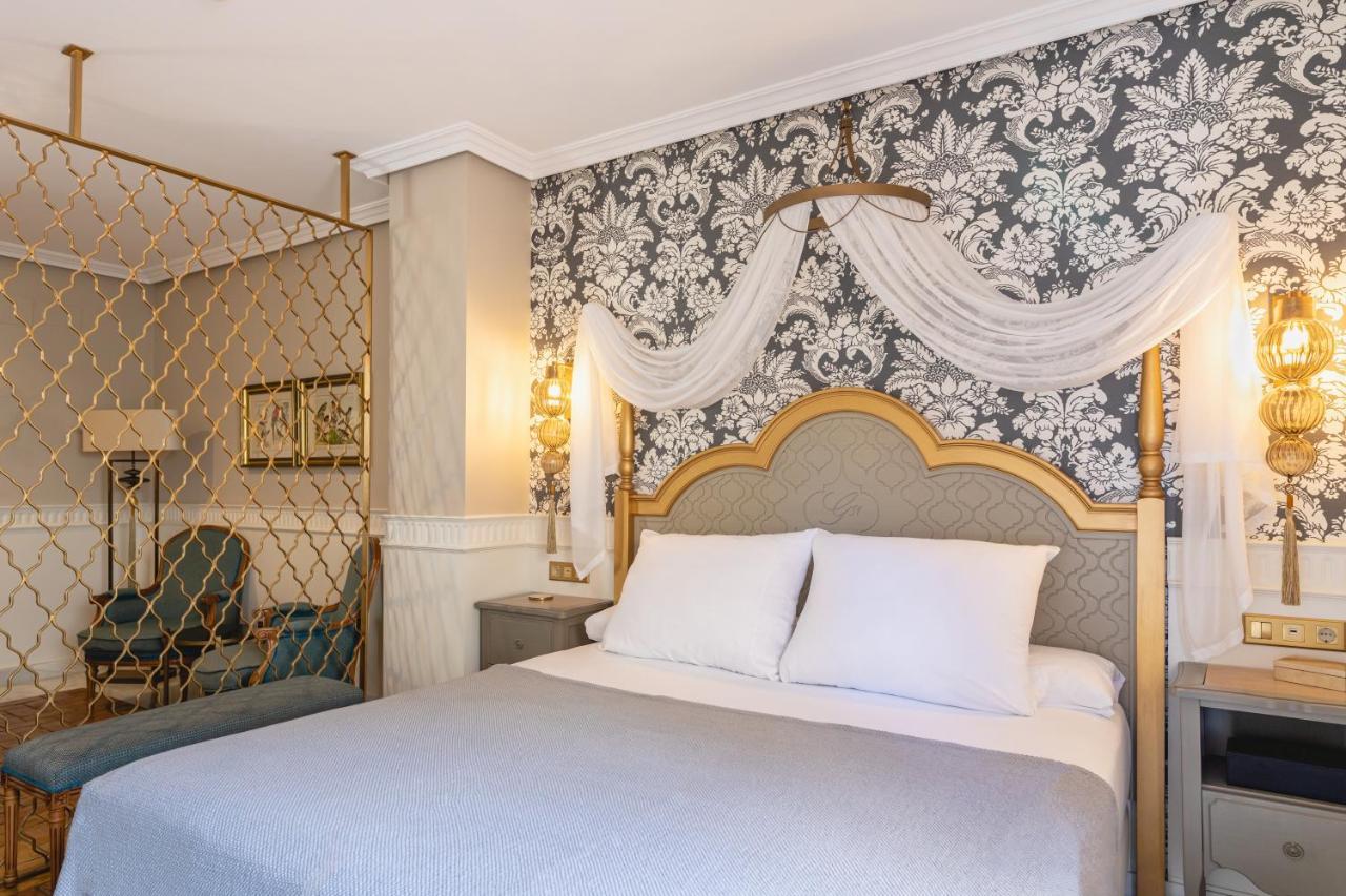 Hotel Gravina 51 4*