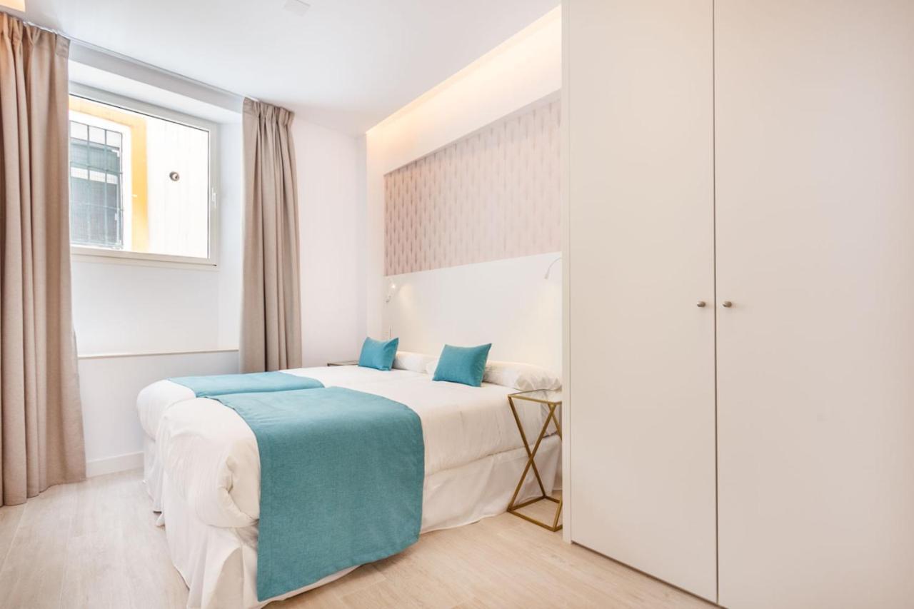 Espectacular Casa De 6 Dormitorios, 7 Banos Y 2 Terrazas Сasa de vacaciones Sevilla