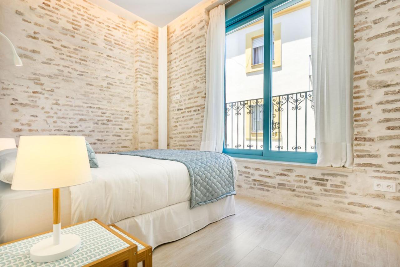 Espectacular Casa De 6 Dormitorios, 7 Banos Y 2 Terrazas Сasa de vacaciones Sevilla