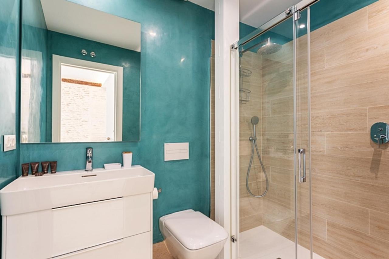 Сasa de vacaciones Espectacular Casa De 6 Dormitorios, 7 Banos Y 2 Terrazas Sevilla