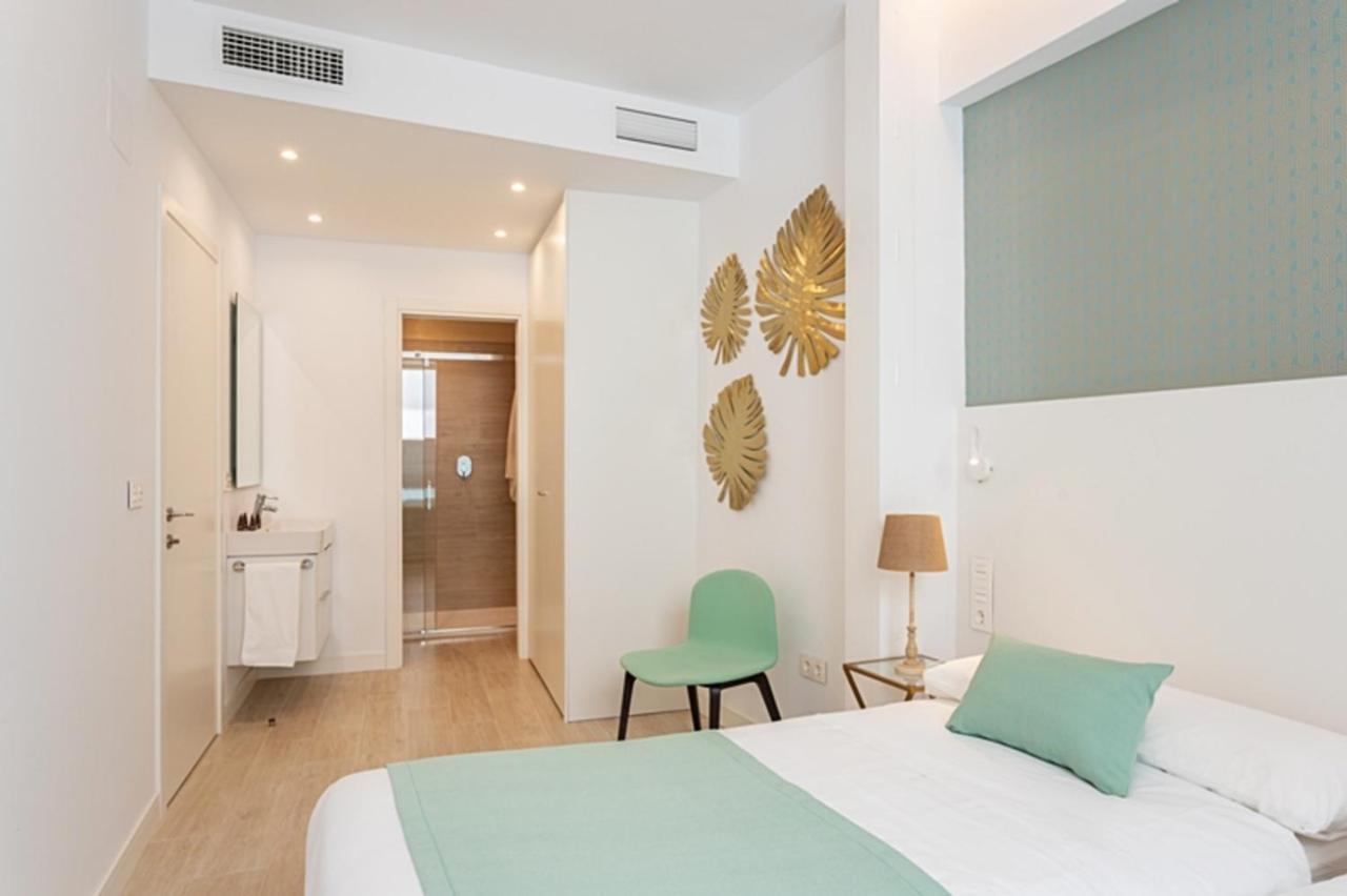 Espectacular Casa De 6 Dormitorios, 7 Banos Y 2 Terrazas Сasa de vacaciones Sevilla