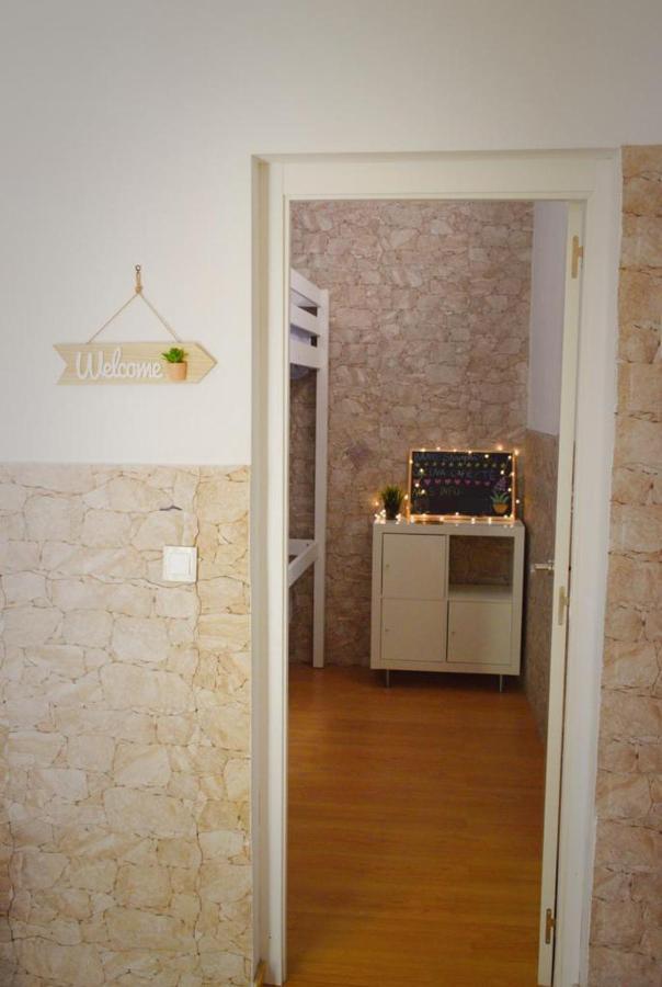Corral De La Alameda Apartamento *