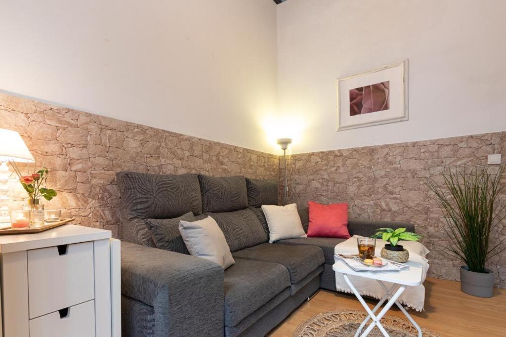 Corral De La Alameda Apartamento *