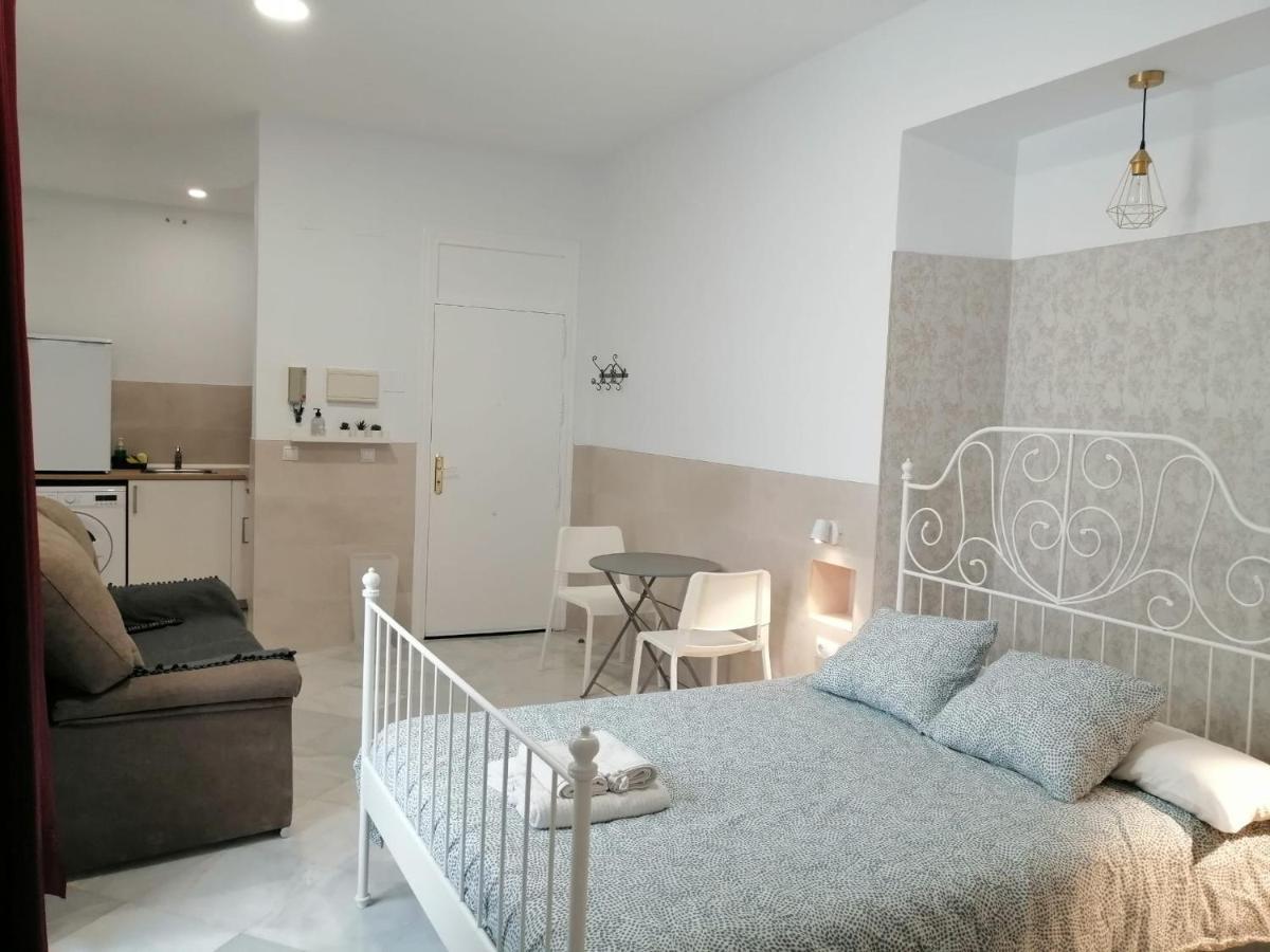 Salotur Tomas De Ibarra Sevilla
