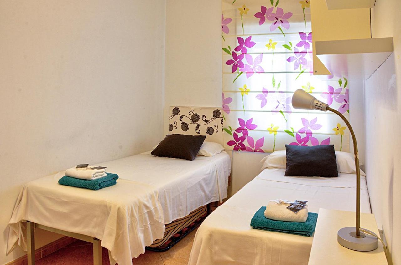 CheckINN - Apartamento de 3 dormitorios en Triana *