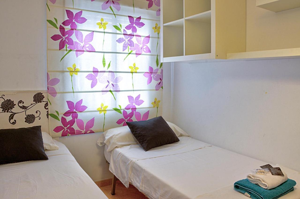 CheckINN - Apartamento de 3 dormitorios en Triana Apartamento