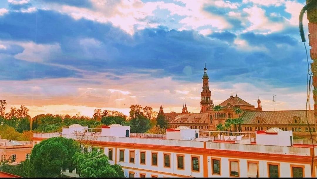 Plaza De España. Dreams *