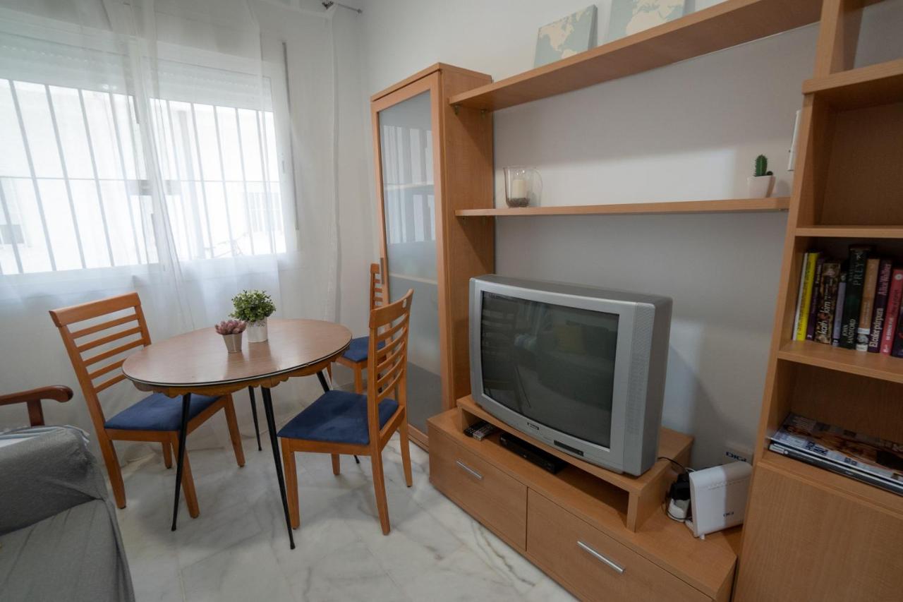 Rentalsevilla De Paseo Por La Alameda De Hércules Apartamento *