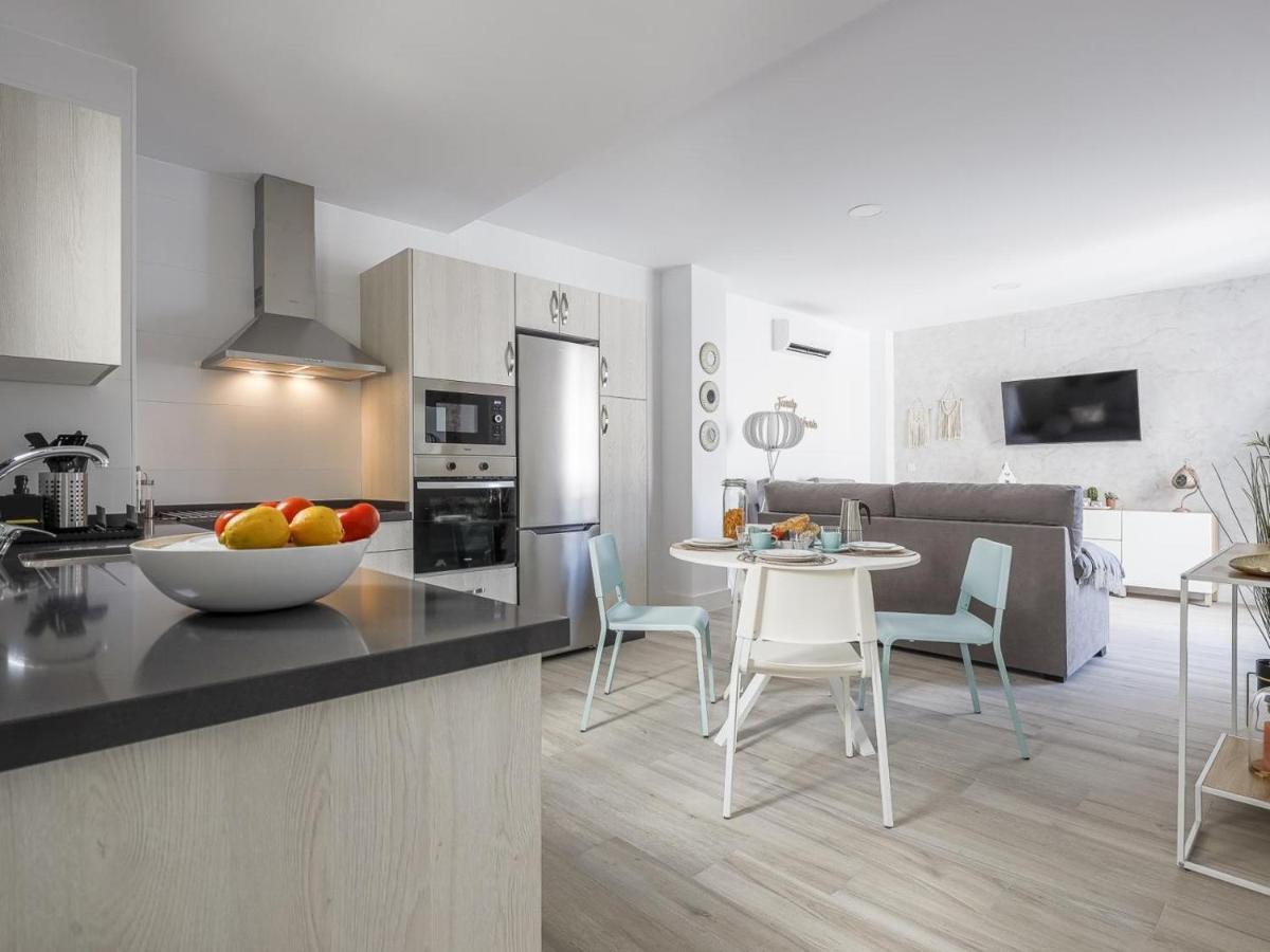 Apartment Family Suits Encantos De