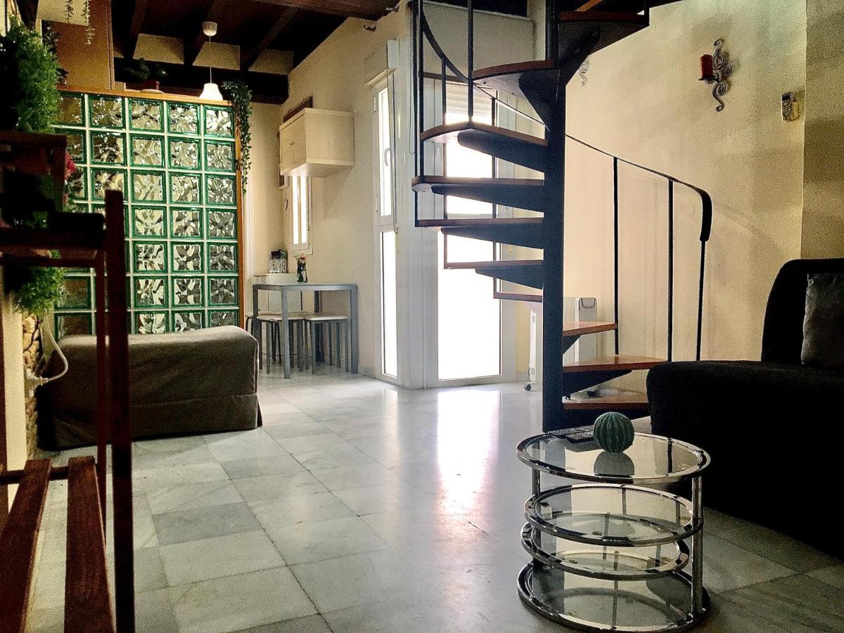 Apartamento Maravilloso ático Puente De Triana Sevilla