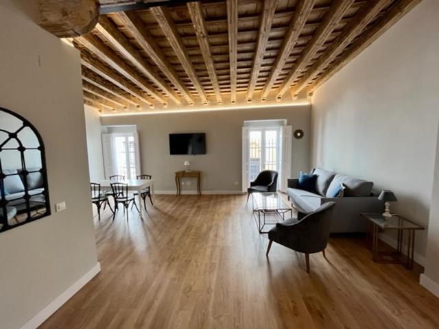 Estiloso Loft Junto Catedral *