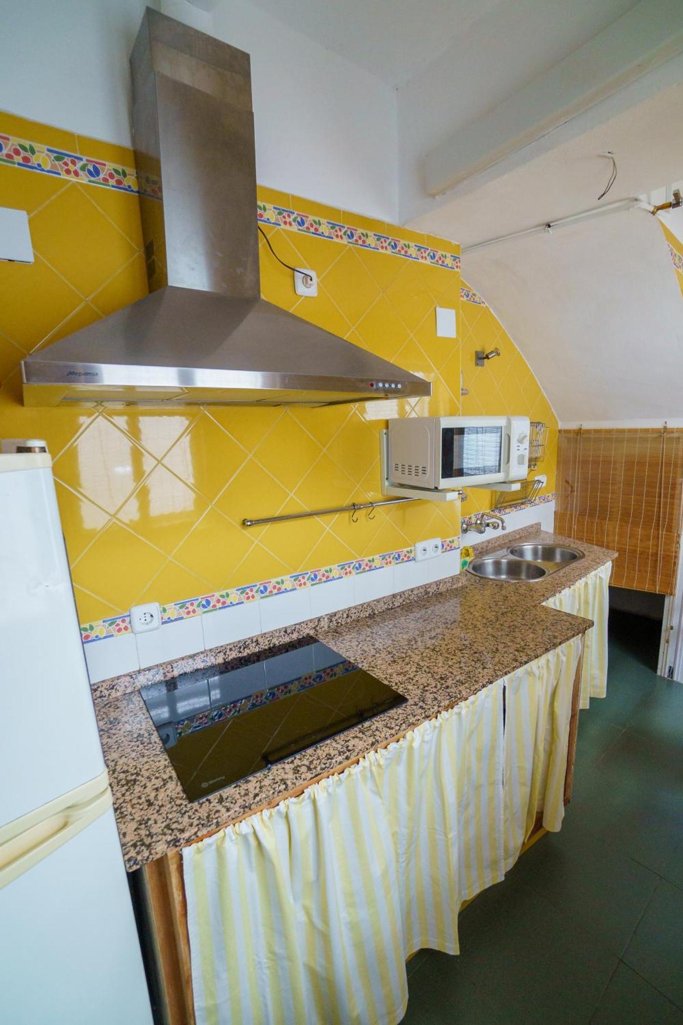 Rentalsevilla Coqueto Apartamento Junto Al Palacio De Las Dueñas Apartamento