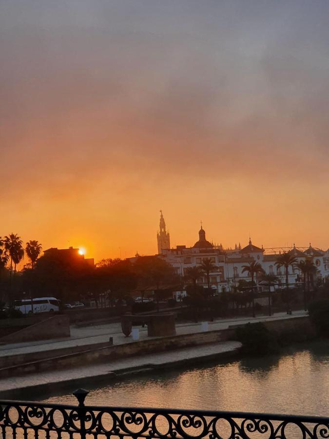 Charming House In Triana,best View From Patio Сasa de vacaciones