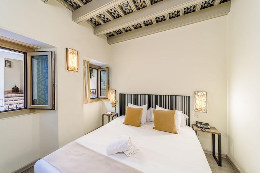 Boutique Casas De Santa Cruz 3* Sevilla