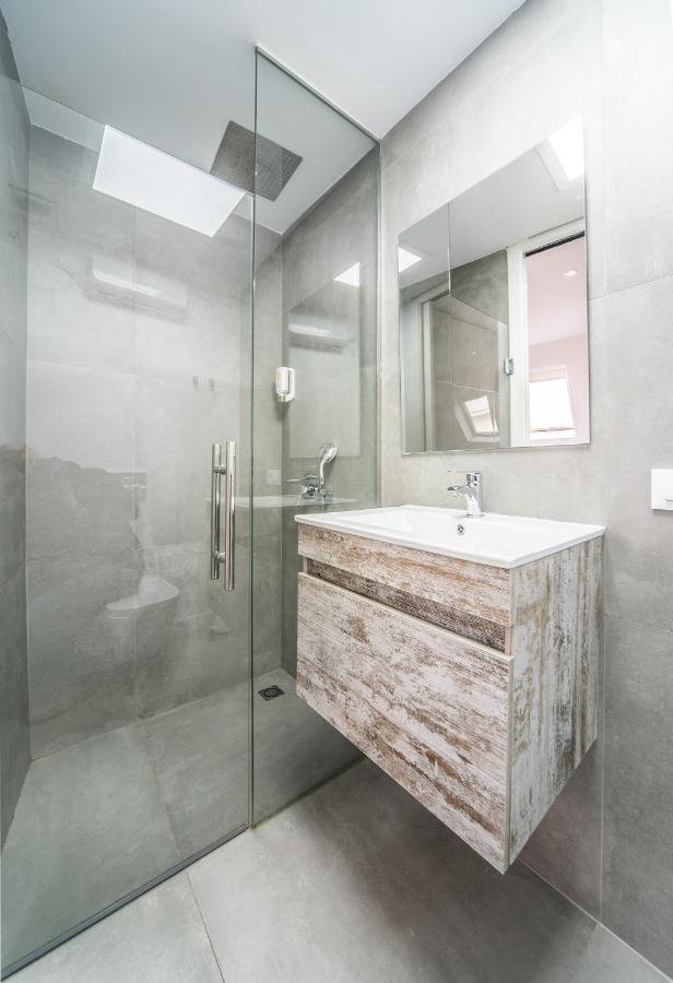 Rey De Flats - Duplex Museo Apartment Seville
