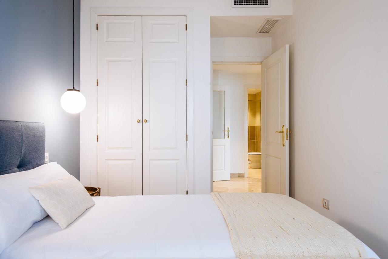 Magno Paseo De La O - Private Parking Included Sevilla