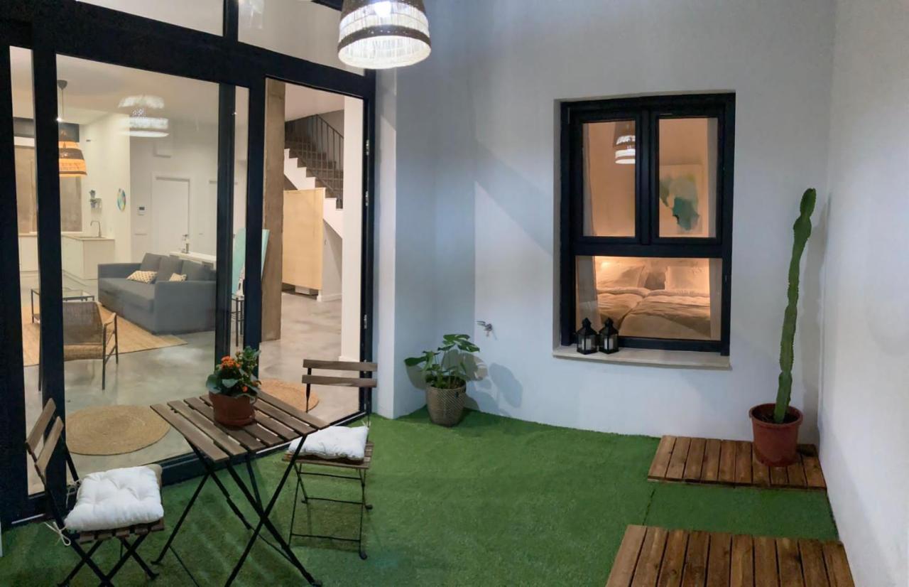 Acogedor En Semisotano Con Patio Y Cerca De La Plaza De Espana Apartment Seville