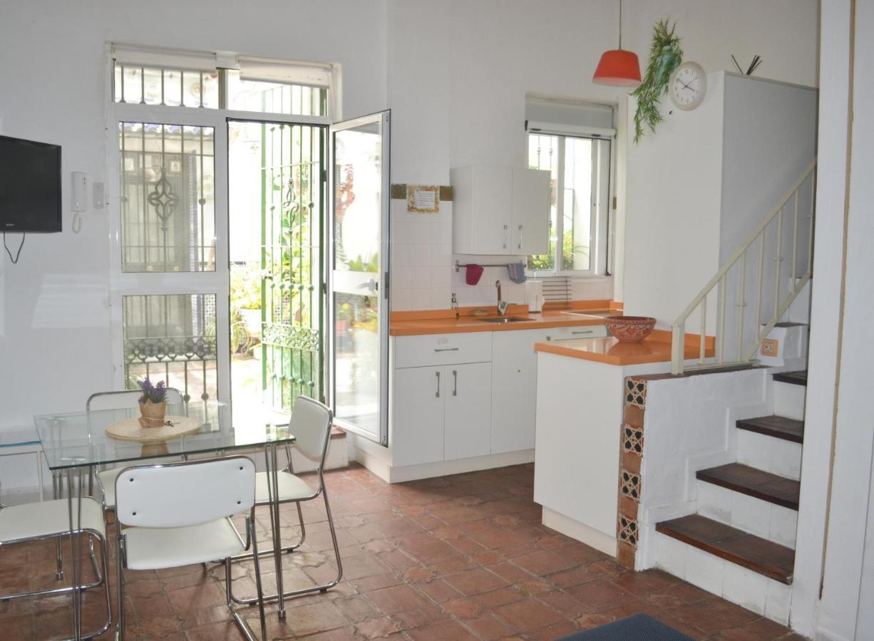 Charming House In Triana,best View From Patio Сasa de vacaciones