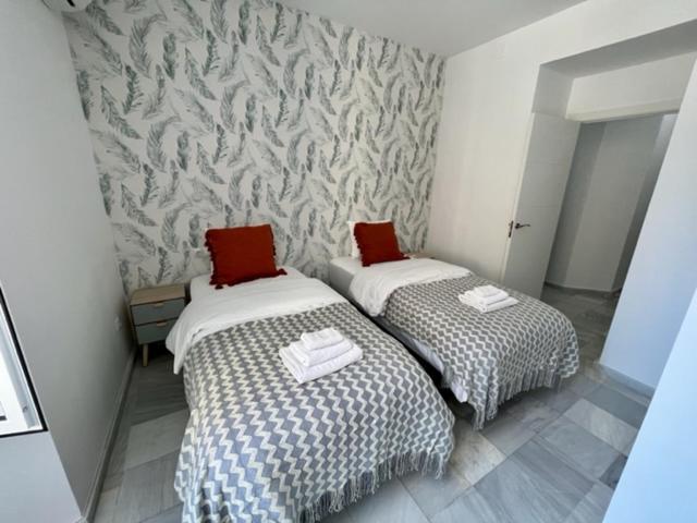 Ad1b Arenal 3br Apartment, 250 Mtrs From Cathedral Sevilla