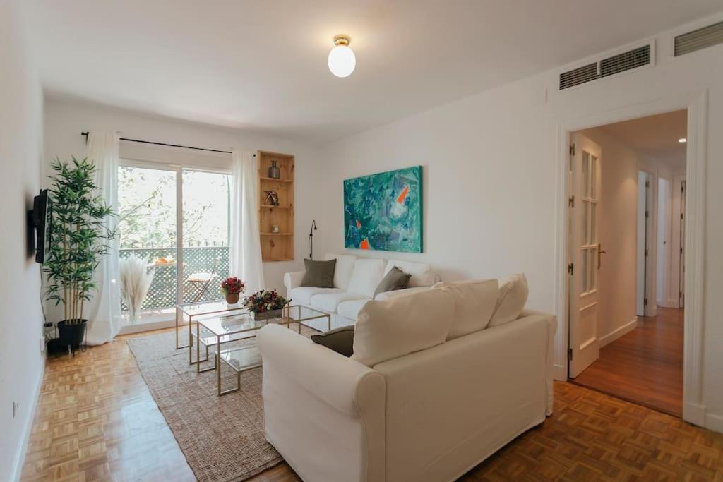 O&l Murillo Bright - Terrace & Parking Apartamento