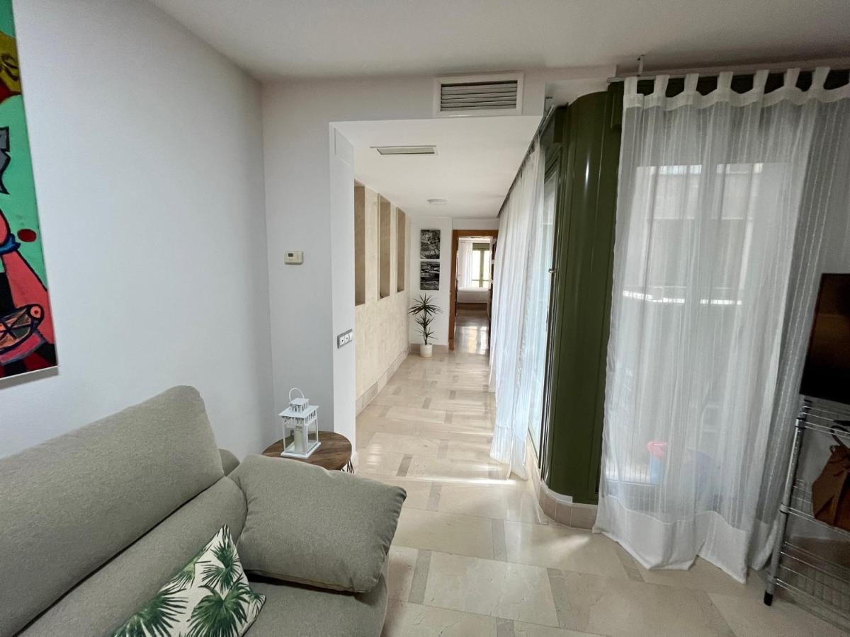 1d Brand New Downtown Sevilla, Azofaifo Street * Sevilla